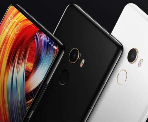 怒刷存在感!小米7正面迎击三星S9?不,小米MIX