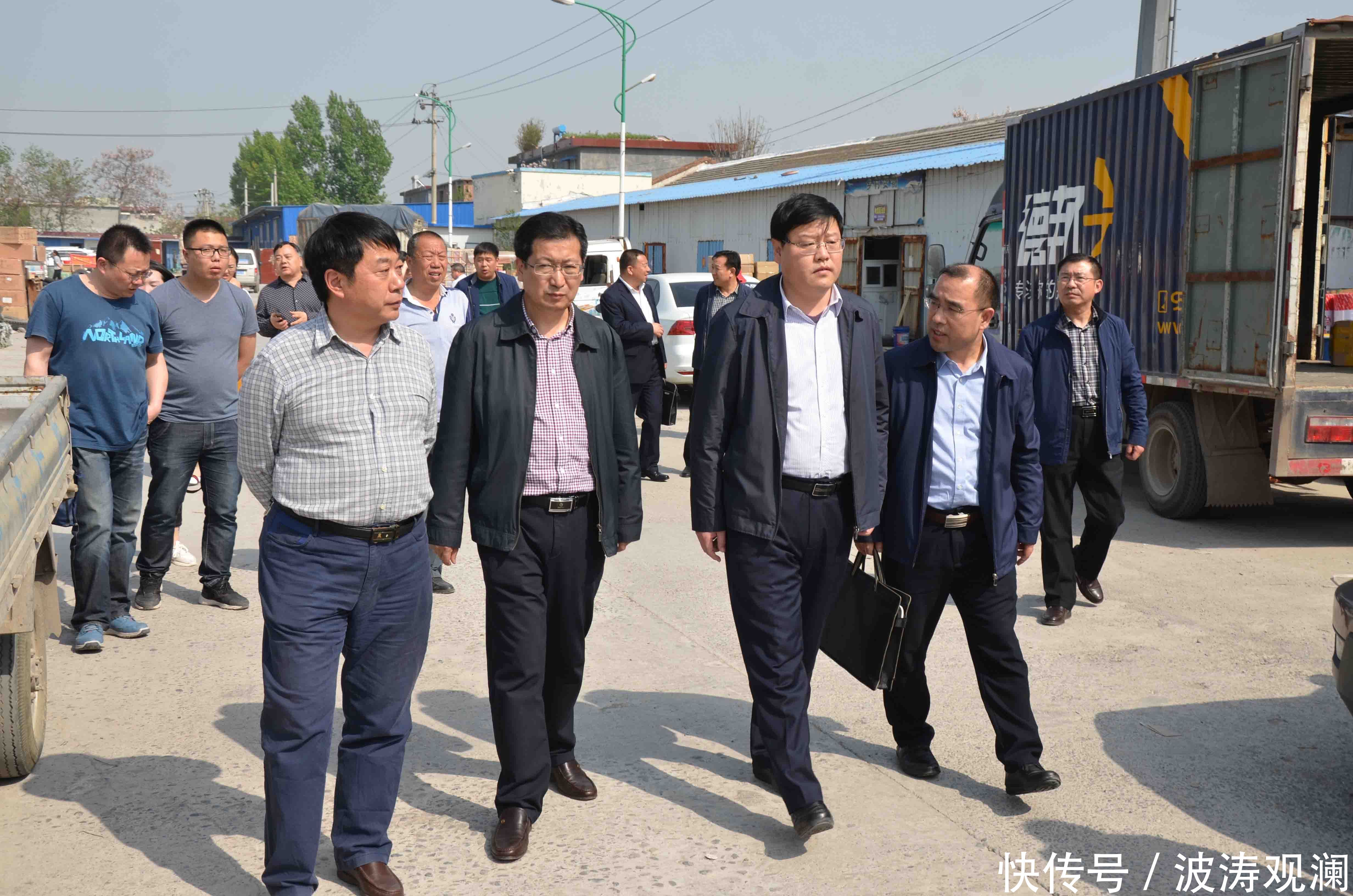 运输部运输服务司 调研卫辉市农村物流工作发