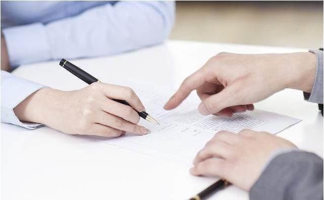 记住了,劳动合同到期续签,有个秘密单位不会说