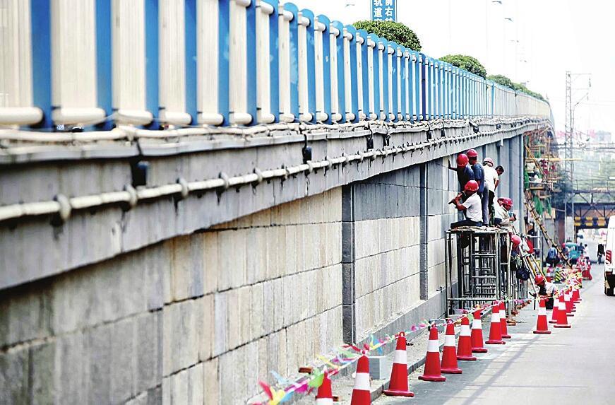 济南:百年岁月不留痕 天桥修旧仍沧桑 济南:百年岁月不留痕 天桥修旧仍沧桑