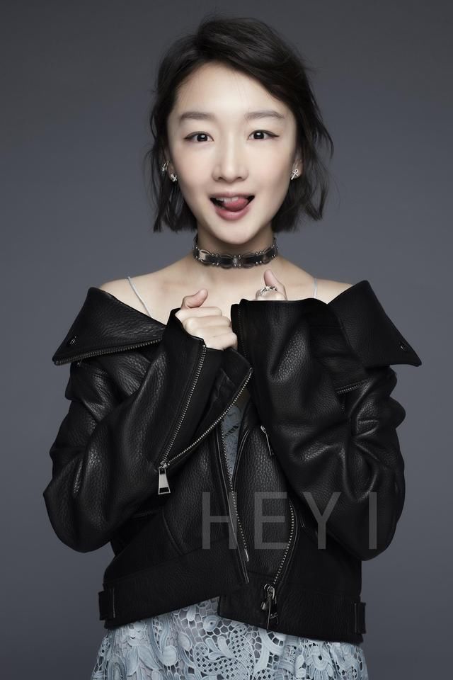 唐嫣周冬雨曝减肥餐,吃老干妈、吃虫子,饿到晕