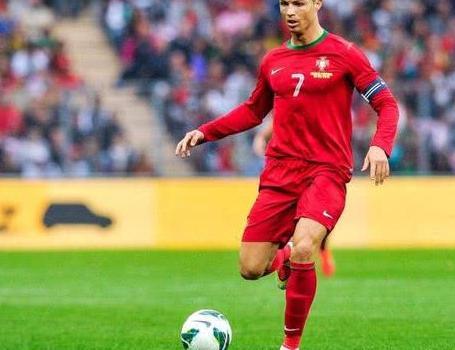 C罗梅西谁更强?2018世界杯球星排名,这5位球