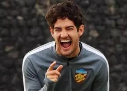 本场比赛全场最佳球员--迪丽热巴!是个什么梗?