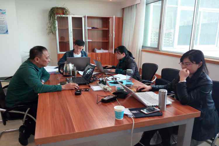 市财政局开展2018年度市级部门预算绩效目标