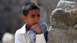 也门东部发生路边炸弹袭击致25名平民死伤