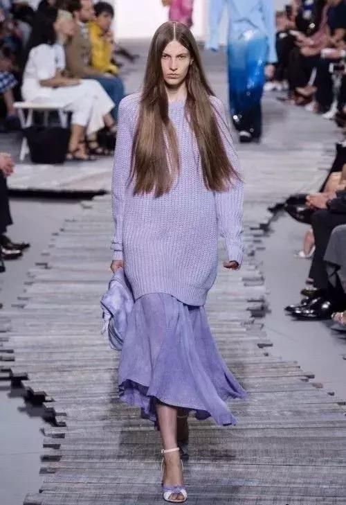 王菲杨幂范冰冰刘诗诗,都爱这三个春天流行色