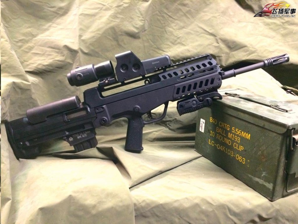 加拿大改装中国外贸97式步枪，几乎能动的地方都动了，改装后确实高大上了许多。