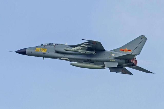 如何看待海航的飞豹战机电子吊舱?略有些遗憾