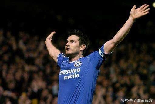 泪崩!随《天下足球》一起,回顾那些2017年告别的传奇巨星 泪崩!随《天下足球》一起,回顾那些2017年告别的传奇巨星