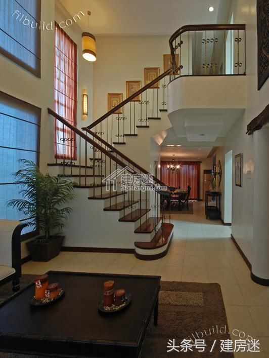 农村二层别墅设计图8米X12米挑高客厅地中海