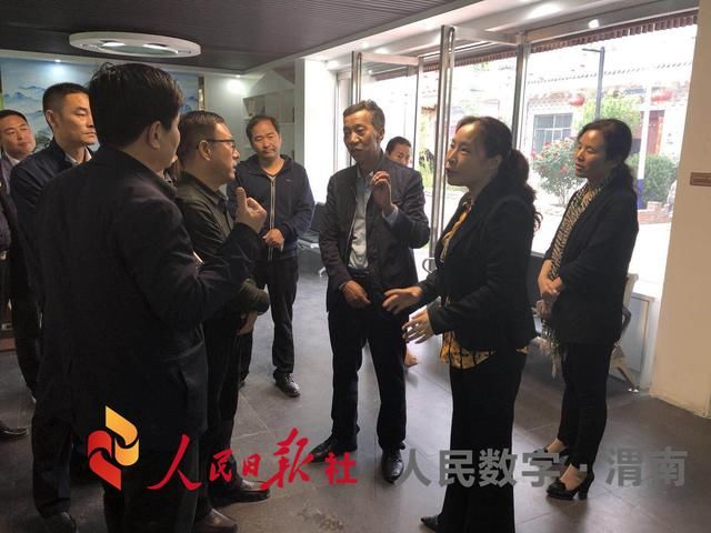 陕西省委农工办到渭南市华州区大明镇调研