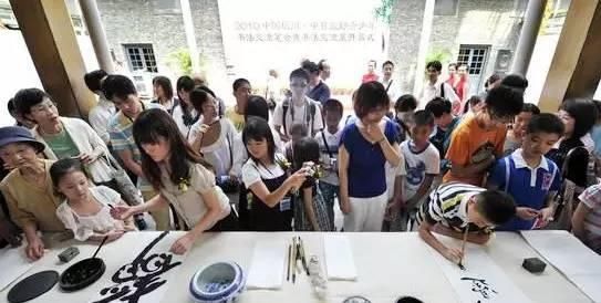 日本各种书法比赛,中国人有什么理由不学书法
