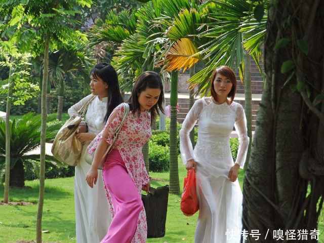 在越南河内女人都喜欢这样出门,中国游客看后