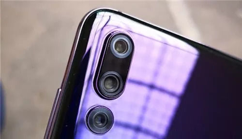 首发骁龙855?曝小米9要提前发布,或无缘4000