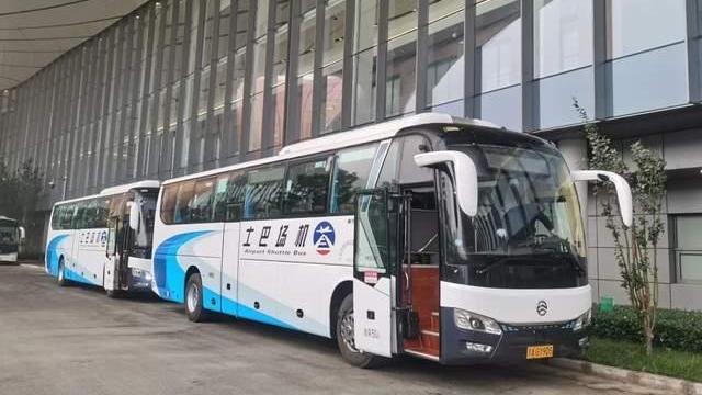 今日起大兴机场市内巴士线路将实行分段计价，价目表公布
