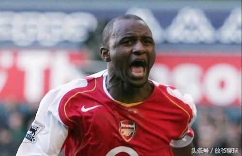 盘点足坛历史十大后腰排行榜:五人曾效力AC米