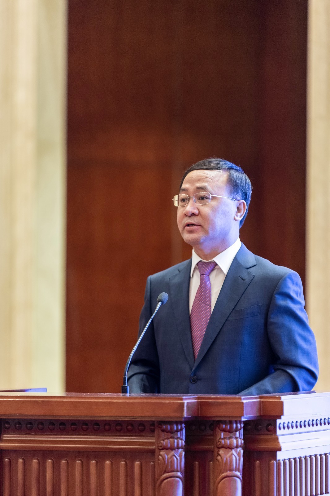 兴县人民政府县长 刘世庆兴县人民政府县长刘世庆介绍说,近年来,兴县