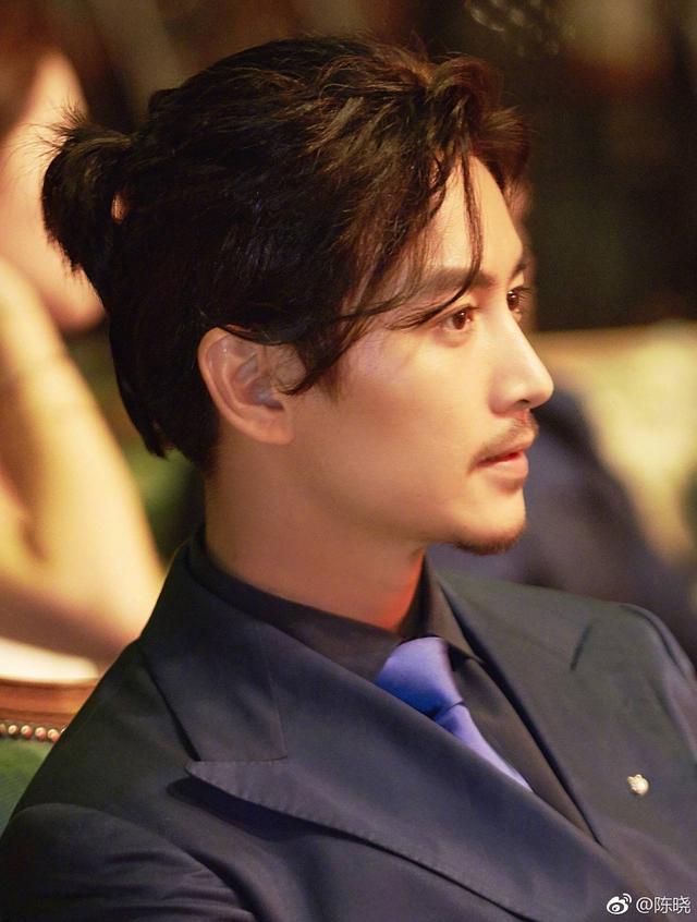 被陈晓的脑洞折服!初中同学录简直神经病,看到