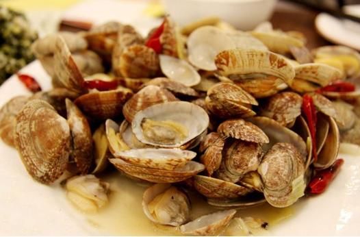 你绝对想不到,原来青岛本地人吃海鲜这么简单