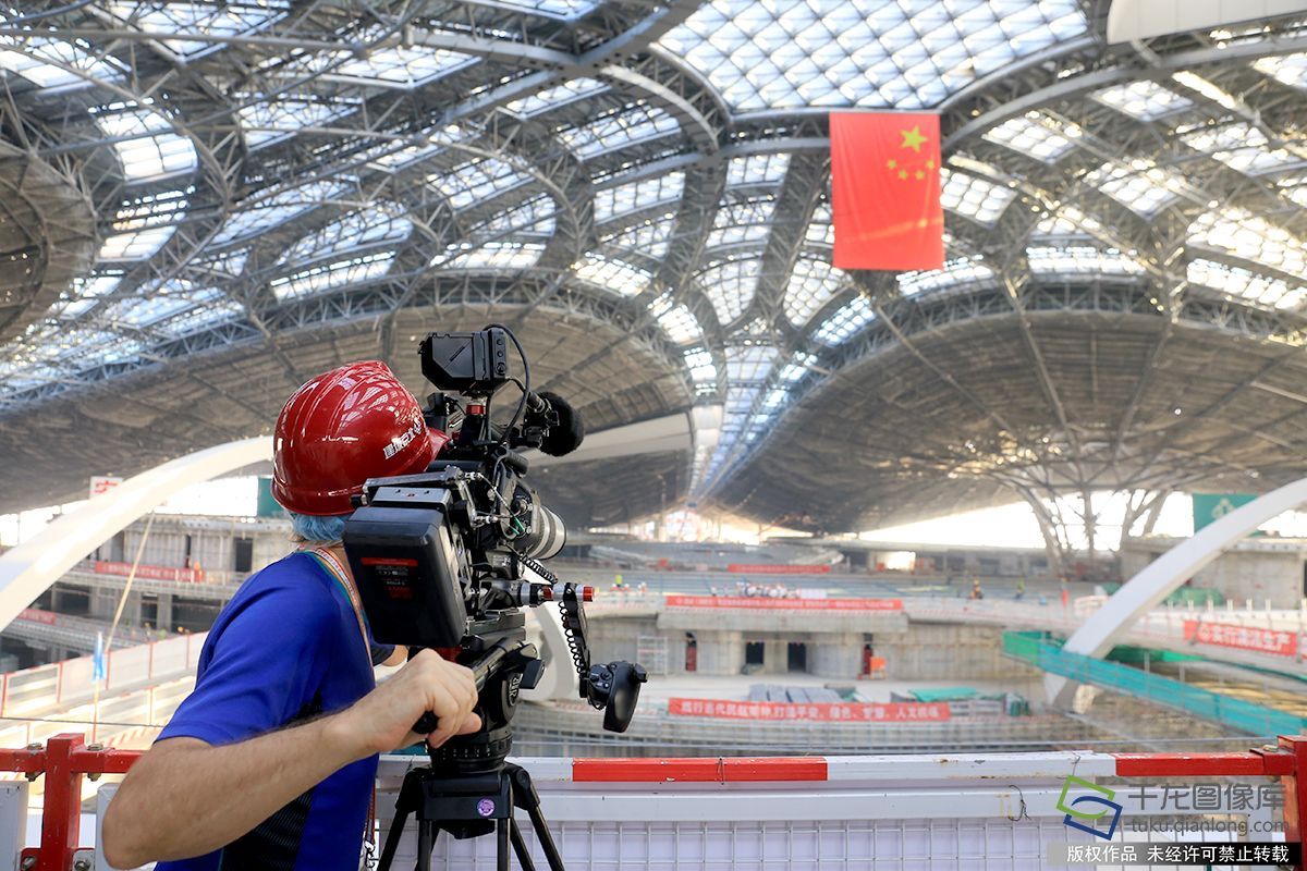 中非合作论坛北京峰会|中外媒体记者点赞北京新机场 中非合作论坛北京峰会|中外媒体记者点赞北京新机场