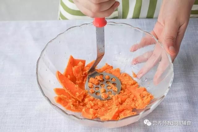 补钙又补脑的营养早餐,让宝宝越吃越聪明,还能