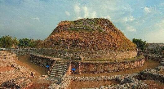 1万块去巴基斯坦能玩多久?当地私人导游算一