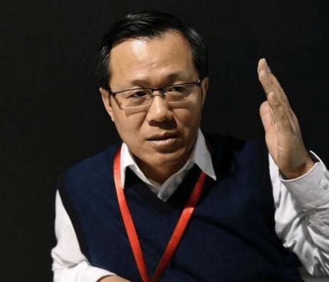 卓伟曝光刘诗诗婚内出轨?好妻子人设崩塌,网友