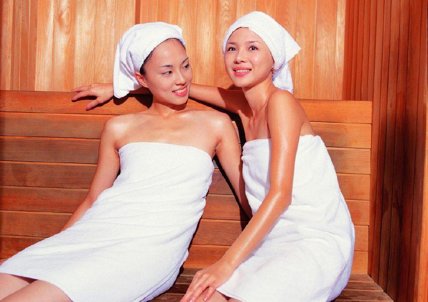 纤小闲:汗蒸可以去湿气吗?央视养生名家跟你讲