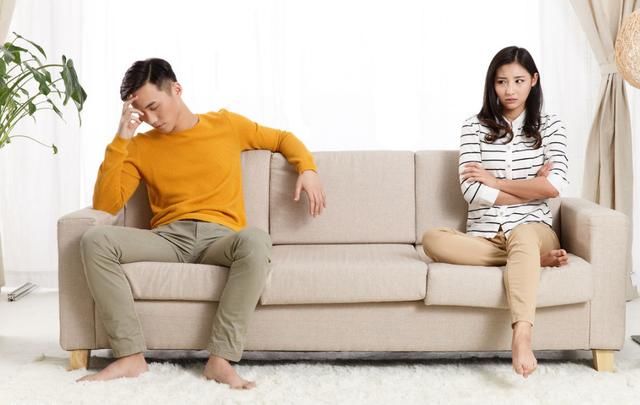 夫妻间冷战,女人心里到底在想些什么?不知道的