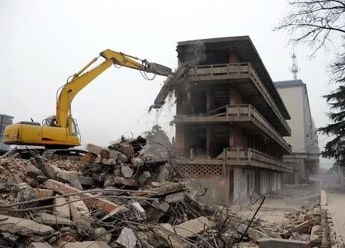 农村房屋整顿,三种房屋被列为违章建筑,村干部