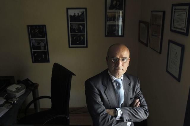 为什么C罗梅西都涉嫌逃税?这个锅我看该西班