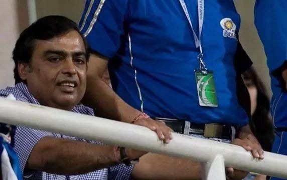 福布斯全球体育老板富豪榜出炉,他居然超过了