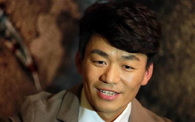 傻根的逆袭!王宝强的功夫和吴京有一拼?甄子丹