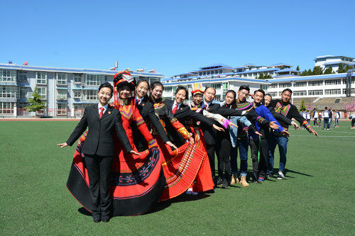 泸州江阳:走进大凉山的援彝周记