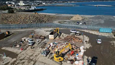 日本西南部海域发生7.5级地震，气象厅发布海啸警报，预计浪高3米