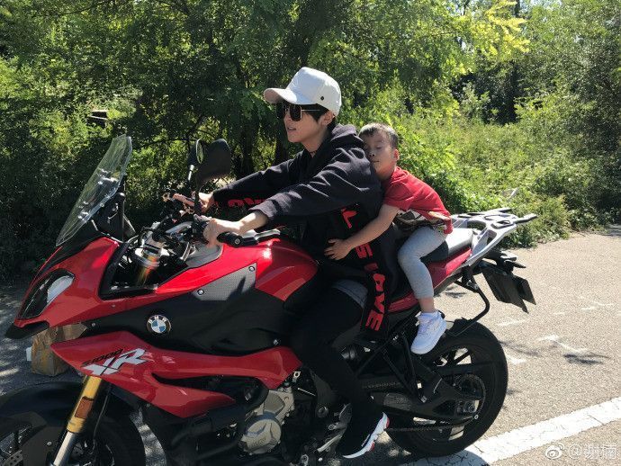 谢楠二胎产子吴京取名:无虑同学 网友:真是佛系