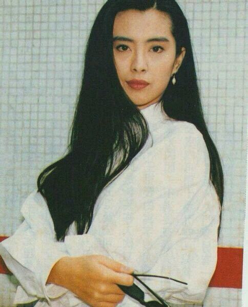 王祖贤宣布退出娱乐圈,不会再回来了