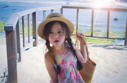 中国最美的小女孩全球图片