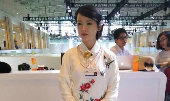 中国首位美女机器人问世,未来会不会成为生活