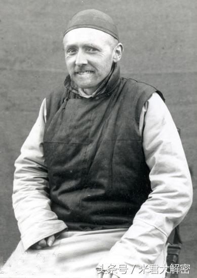 一个比利时人因抗战去世,并说:我为爱中国而生