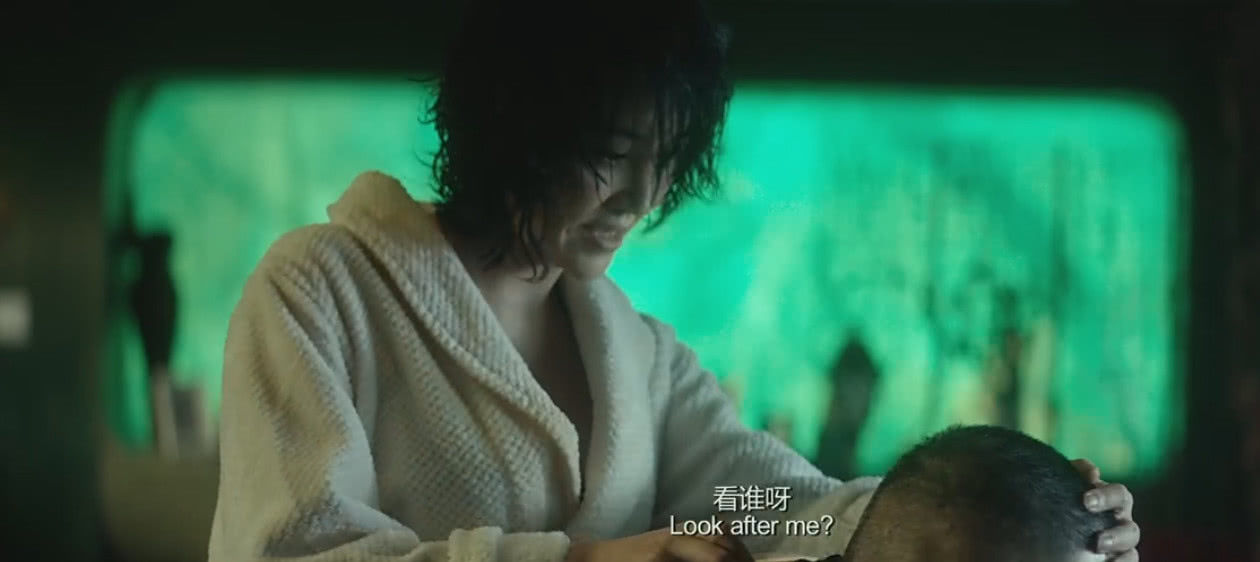 许晴《老炮儿》剃毛这被删减的高清剧照,冯小