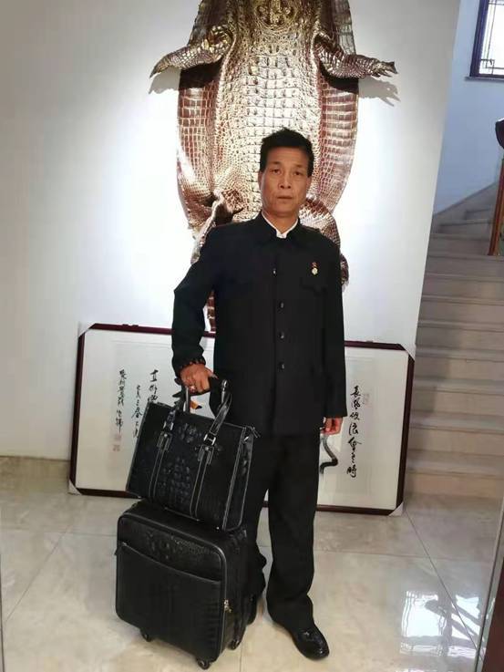 鳄行天下——民族品牌走向世界(图4) 鳄行天下——民族品牌走向世界(图4)