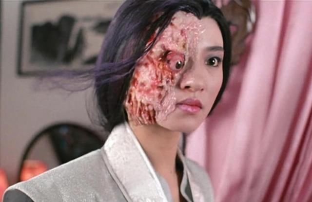 女鬼专业户,因尔冬升成金像影后,与林正英合作