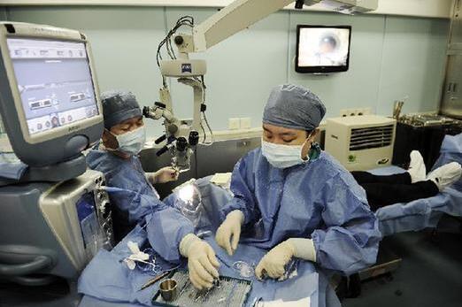 宁夏贫困人口大病保险起付线下调至3000元