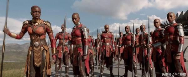 《黑豹》风格故事将推出美剧,女战士侍卫队将