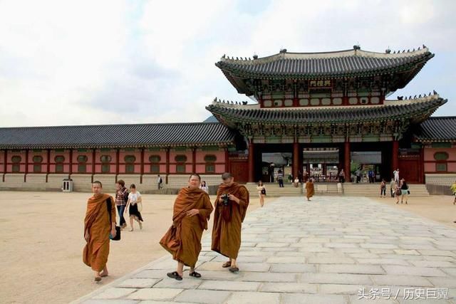 韩国故宫面积57万,历史比北京故宫还长,为啥在