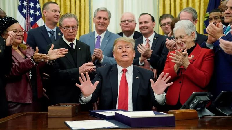 美国政府又关门了,国会议员们都经历了什么?