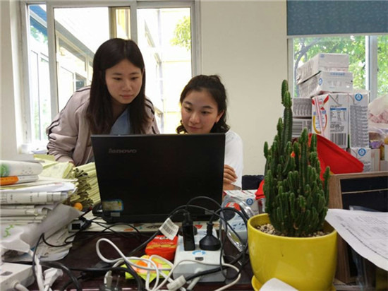 传承红色基因 争做时代新人 泡桐树小学西区分