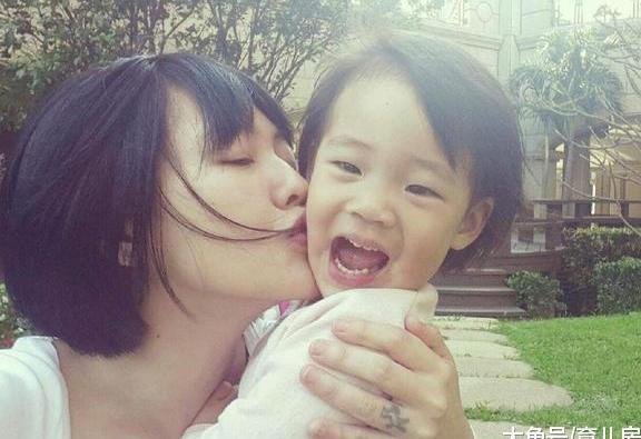 为什么女明星都喜欢选择剖腹产? 顺产对宝宝不