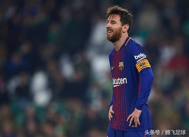 梅西梅开二度进球数超格里夫斯,与C罗开启五大